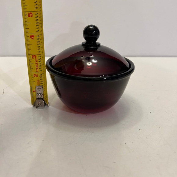 Arcoroc France Cocoon Ruby Sugar Bowl with Lid w/Round Handle - Picture 7 of 8